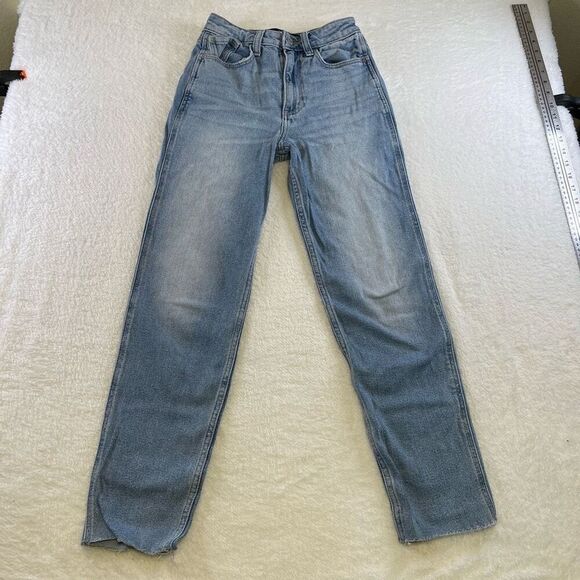Women’s Hollister W24 x L27 ultra high rise Mom Jeans vintage stretch - Picture 1 of 15